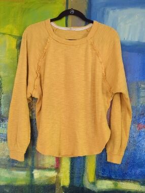 Pilcro Raglan Ruffle Thermal Top Size Small